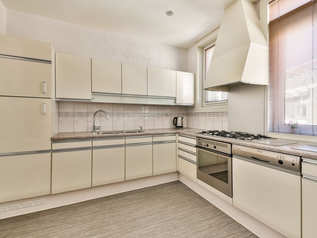 Voltastraat 12B, SCHIEDAM