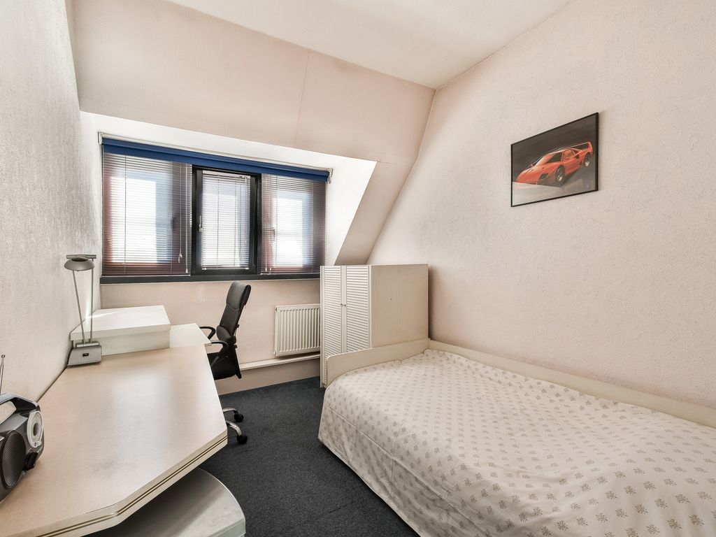 Voltastraat 12B, SCHIEDAM