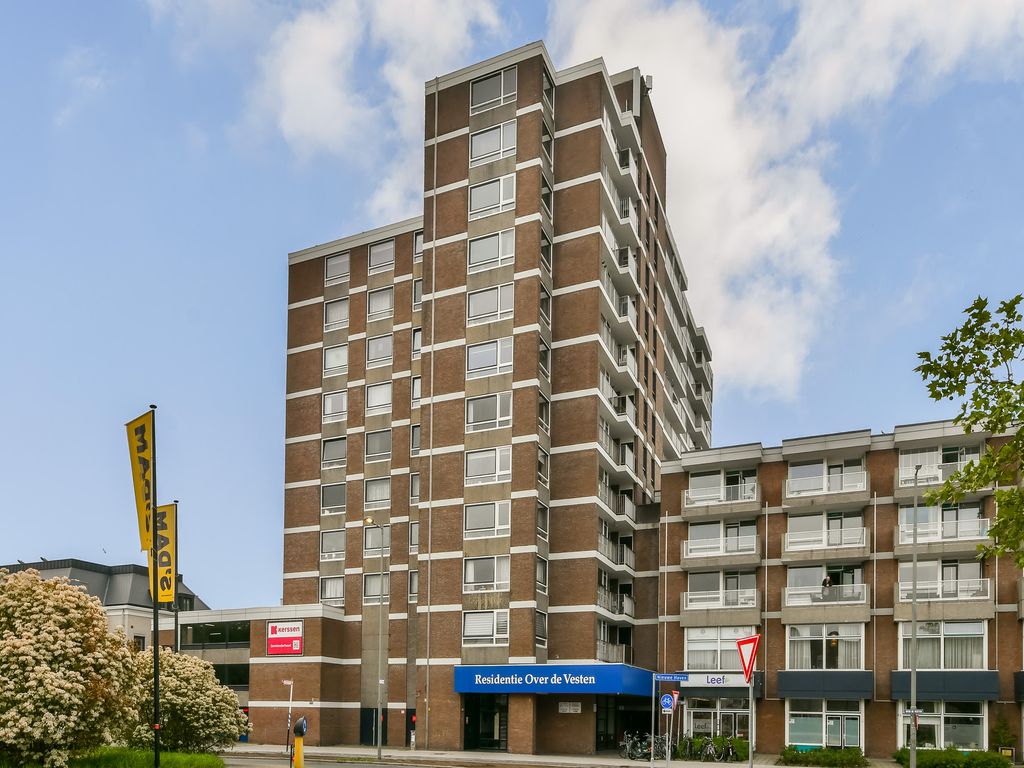 Over de Vesten 70, SCHIEDAM