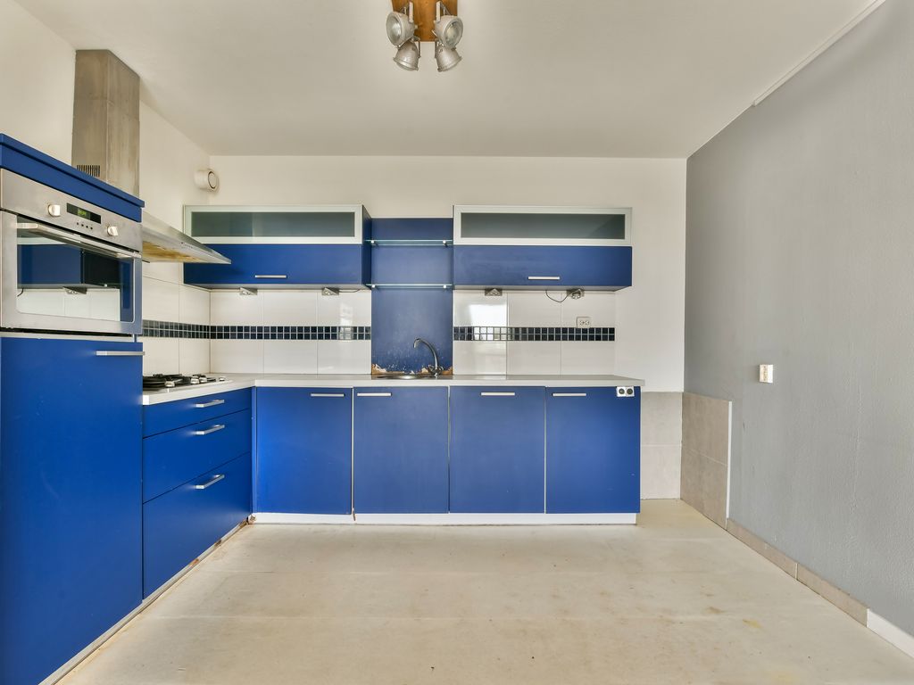 Over de Vesten 70, SCHIEDAM