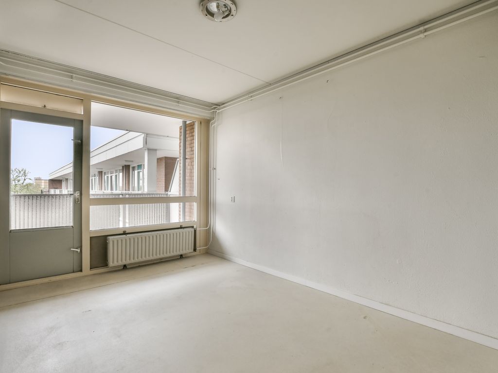 Over de Vesten 70, SCHIEDAM