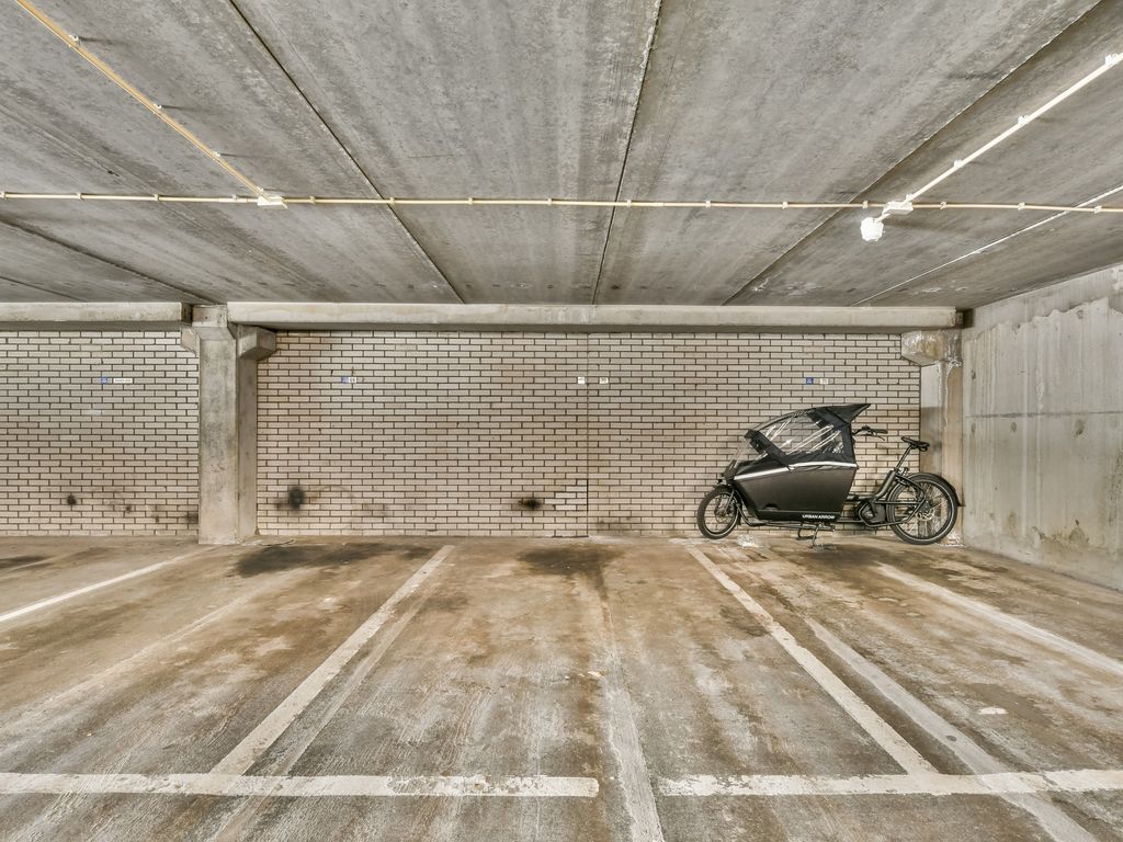 Over de Vesten 70, SCHIEDAM