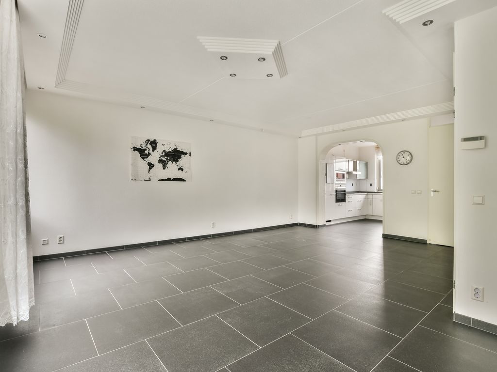 R&ouml;sener Manzstraat 11A, ROTTERDAM