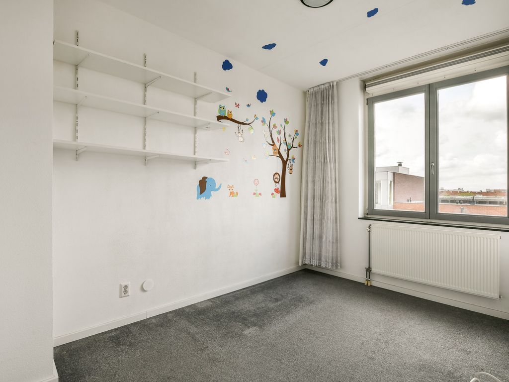 R&ouml;sener Manzstraat 11A, ROTTERDAM