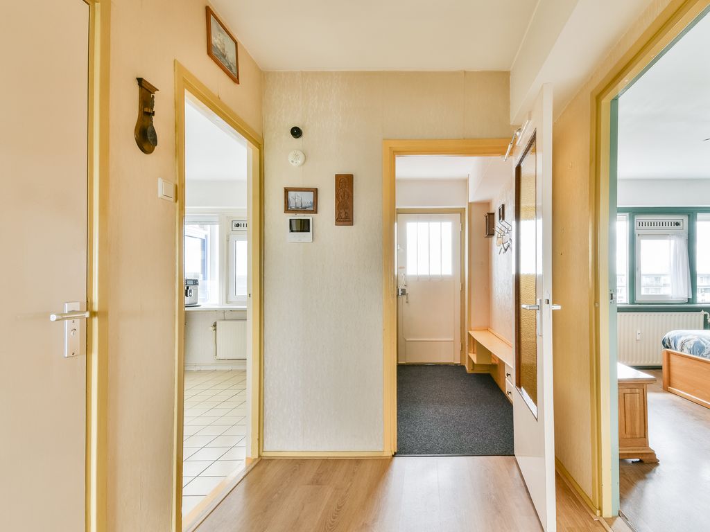 Louis Raemaekersstraat 299, SCHIEDAM