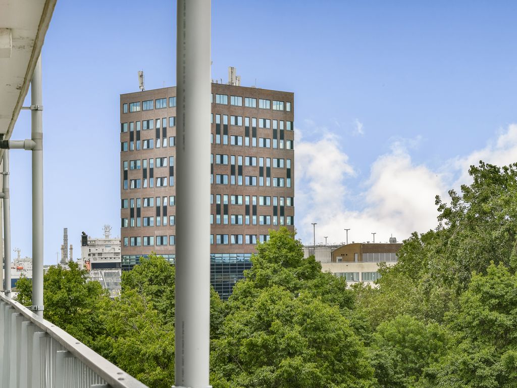 van Hogendorplaan 290, VLAARDINGEN