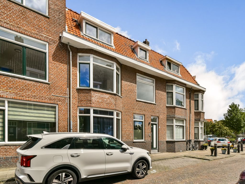 Frans Halsplein 30, SCHIEDAM
