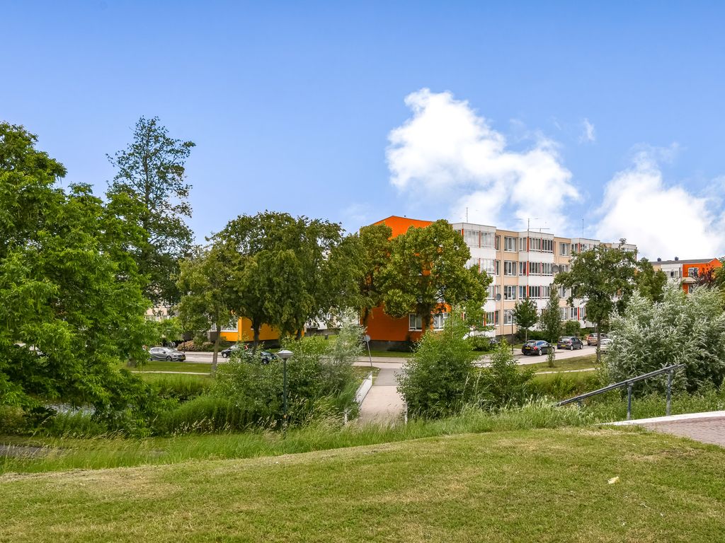 Frans Halsplein 30, SCHIEDAM