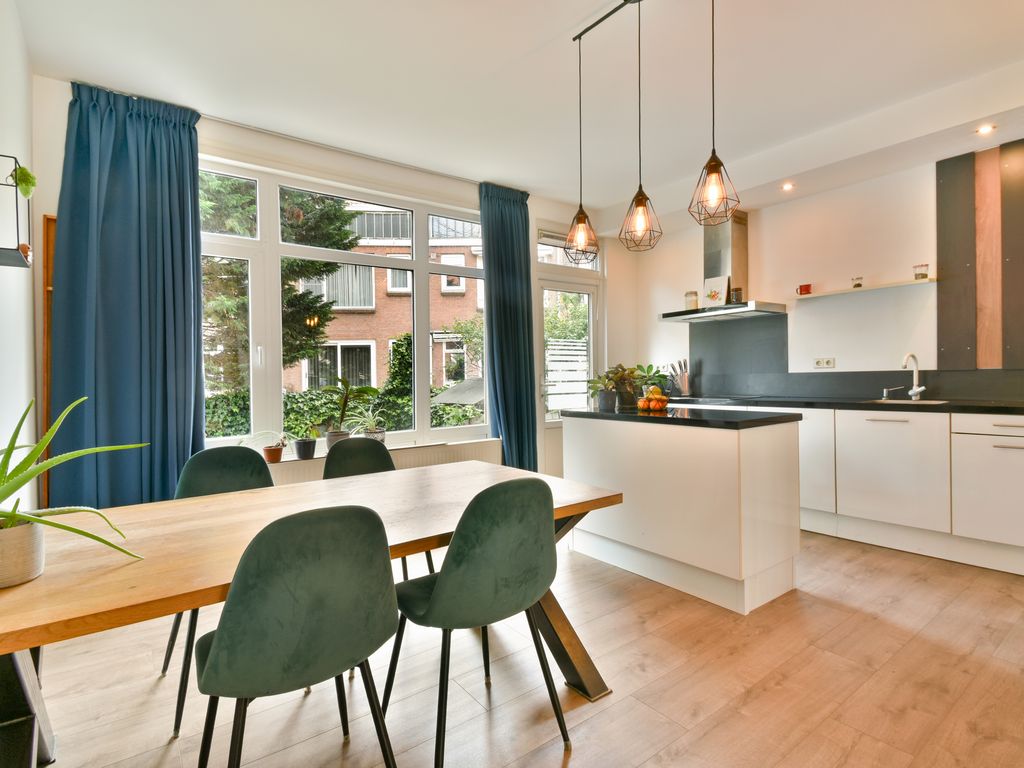 Voltastraat 18B, SCHIEDAM