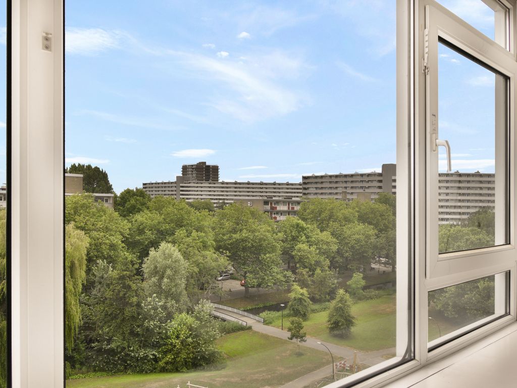 Sem Dresdenplein 145, SCHIEDAM