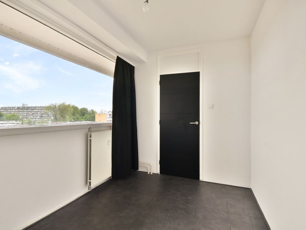 Sem Dresdenplein 145, SCHIEDAM