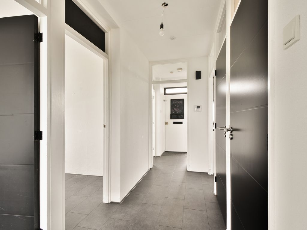 Sem Dresdenplein 145, SCHIEDAM