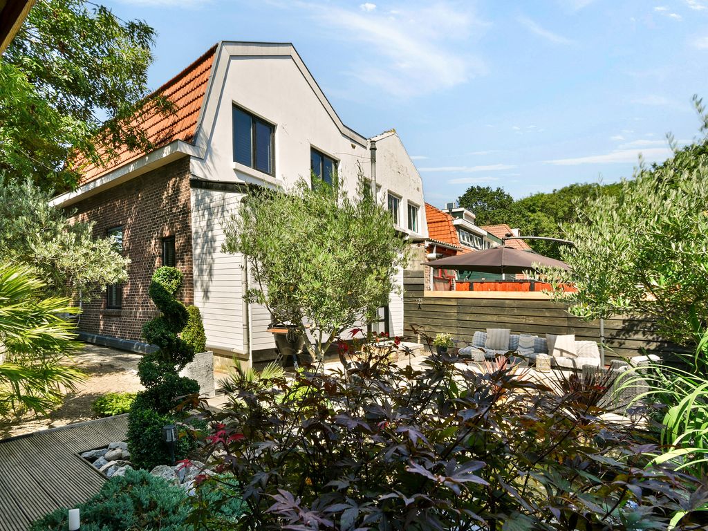 Burgemeester Verveenstraat 2, SCHIEDAM