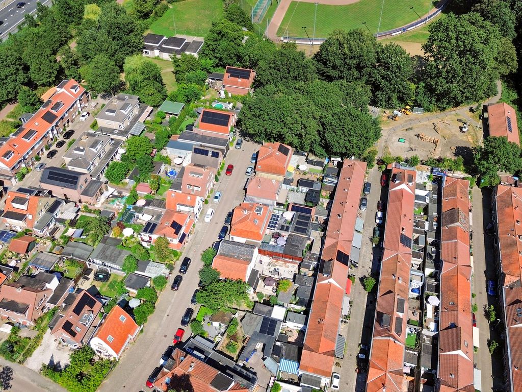 Burgemeester Verveenstraat 2, SCHIEDAM