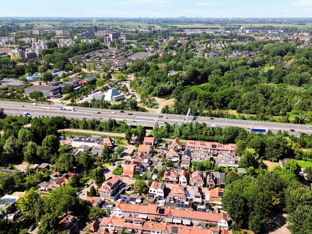 Burgemeester Verveenstraat 2, SCHIEDAM