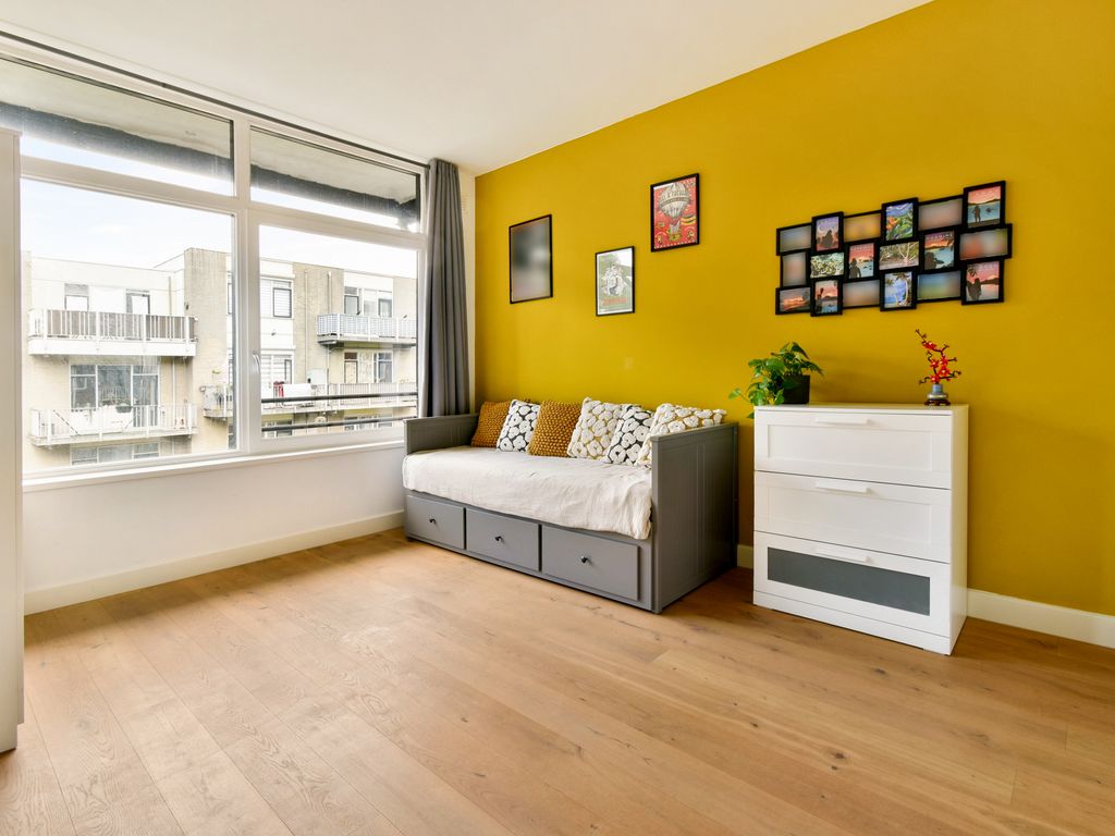 Burgemeester Meineszplein 30A, ROTTERDAM