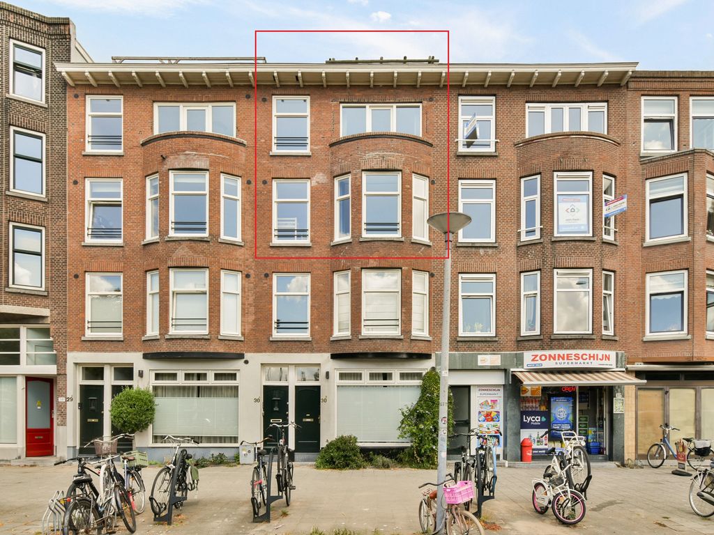 Burgemeester Meineszplein 30A, ROTTERDAM