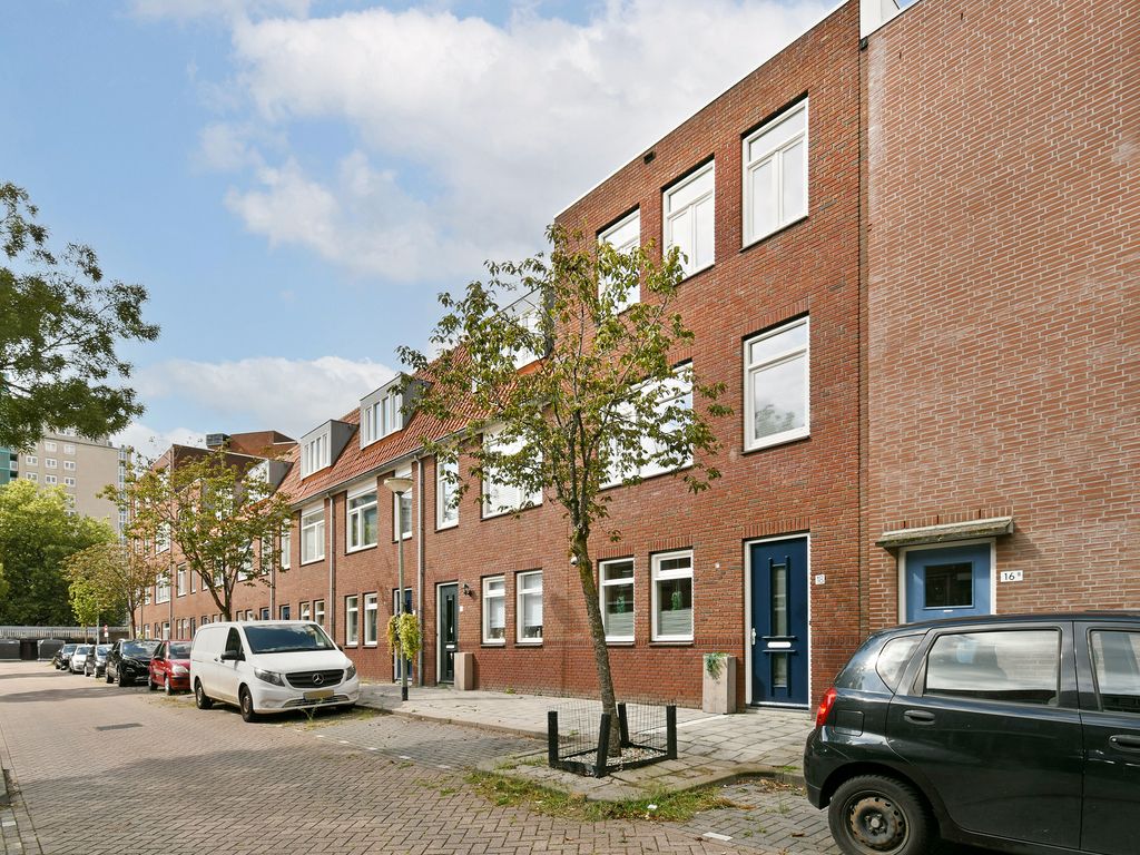 Rijnstraat 18, SCHIEDAM
