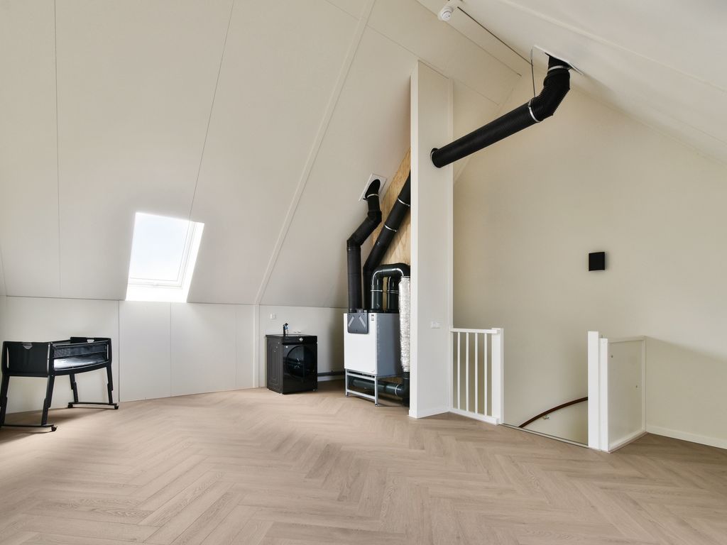 Atletiekbaan 26, VLAARDINGEN