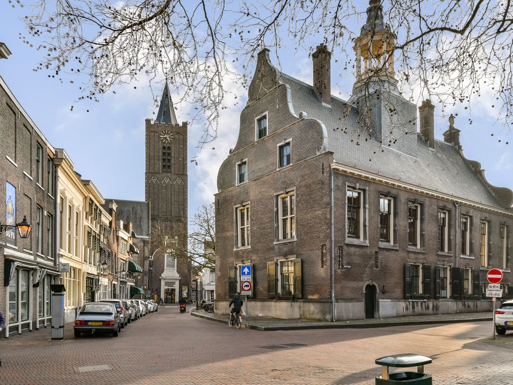Professor Kamerlingh Onneslaan 171B, SCHIEDAM