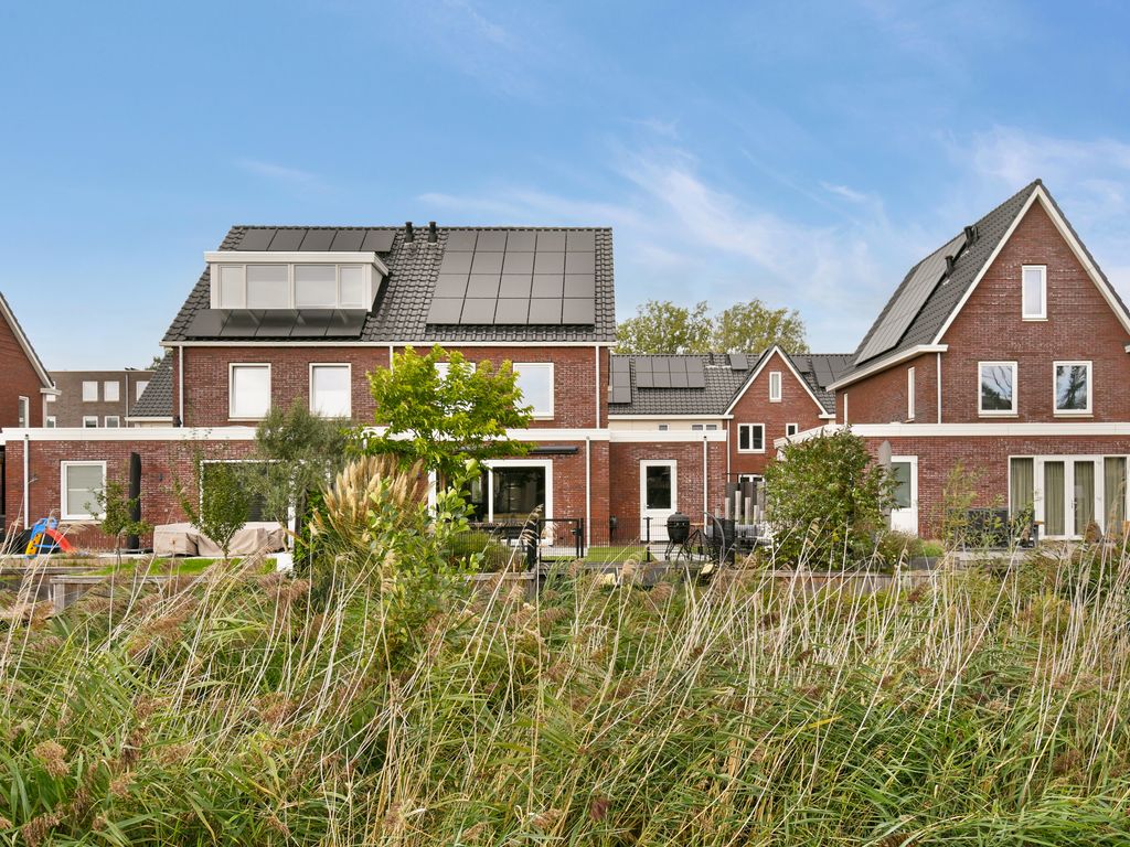 Pieter van den Hoogenbandstraat 38, SCHIEDAM