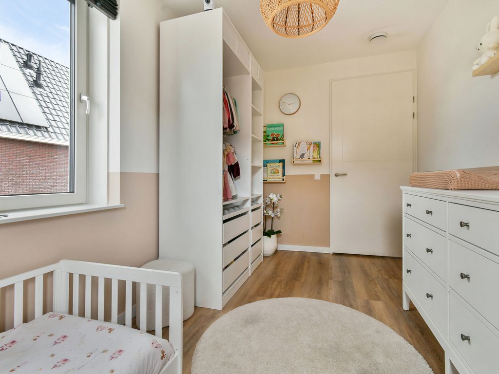 Pieter van den Hoogenbandstraat 38, SCHIEDAM