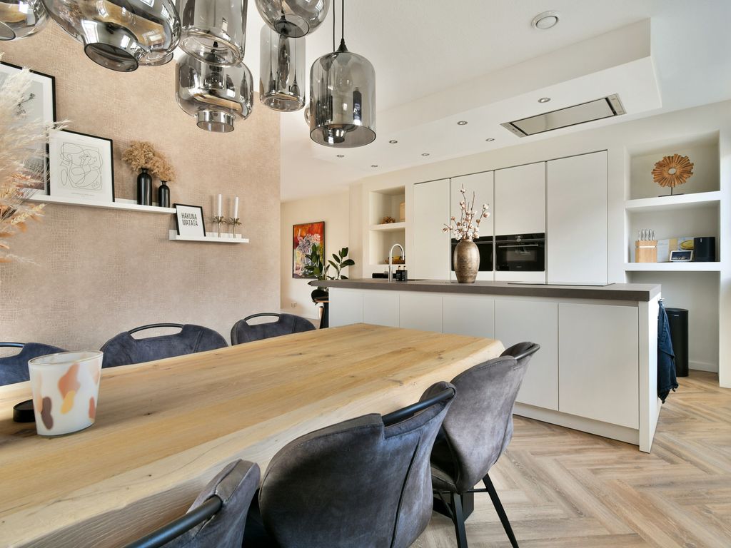 Pieter van den Hoogenbandstraat 38, SCHIEDAM