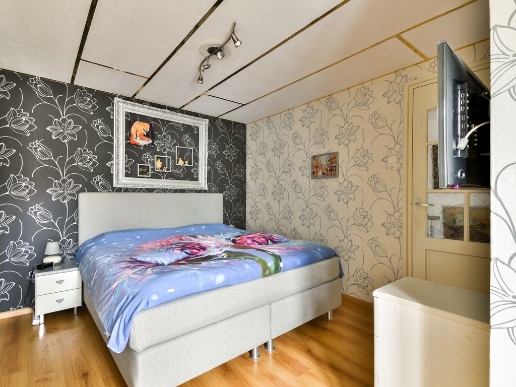 Veenlantstraat 26, SCHIEDAM