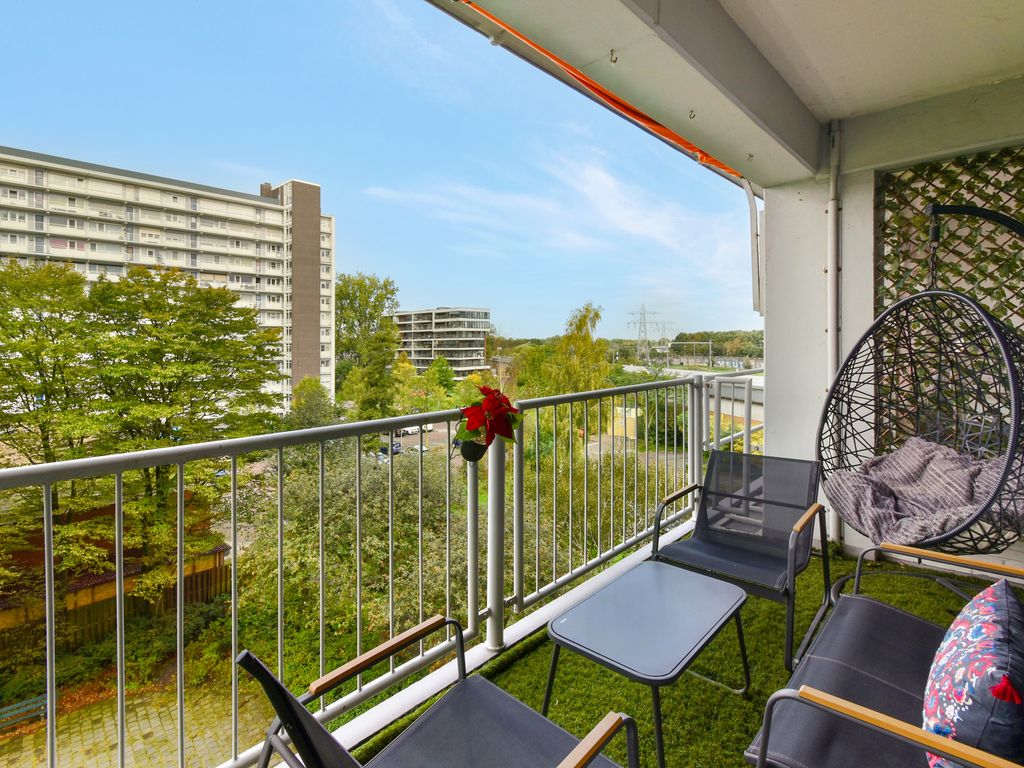 Louis Raemaekersstraat 47, SCHIEDAM