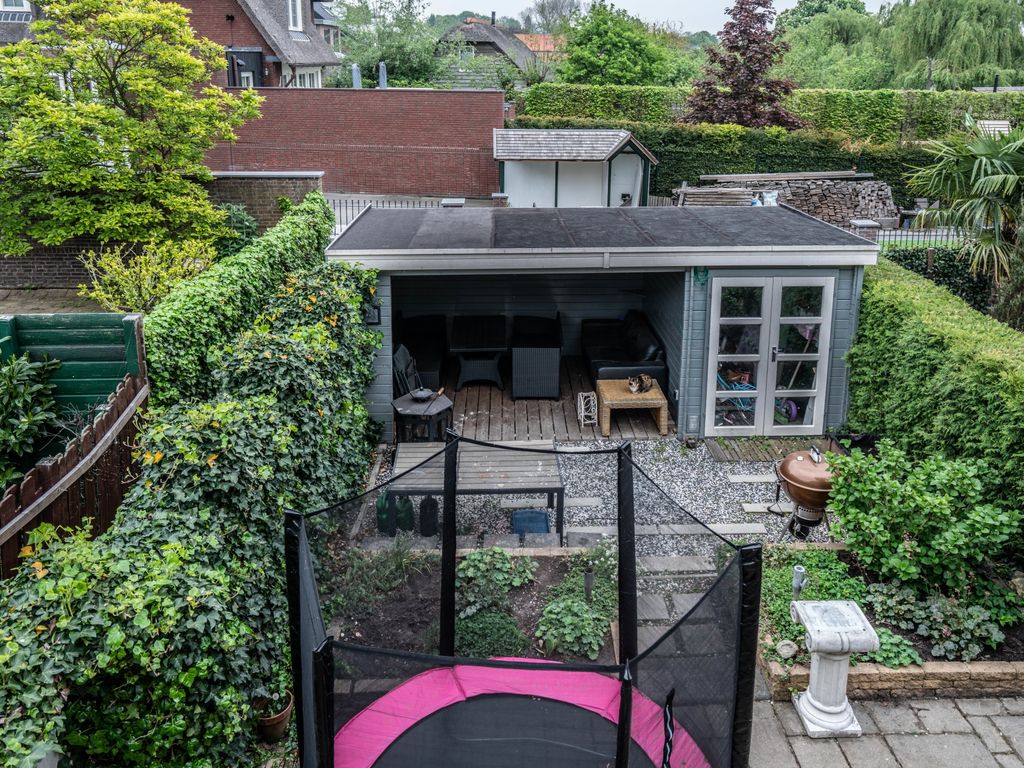 't Zwaantje 23, Ridderkerk