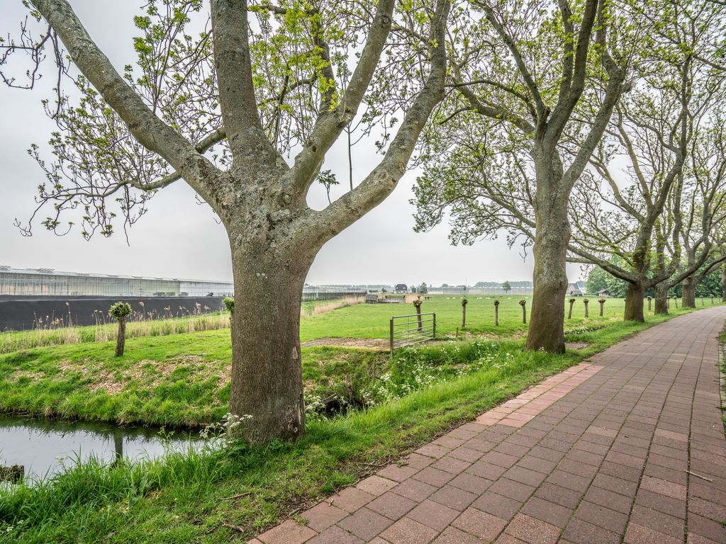 't Zwaantje 23, Ridderkerk