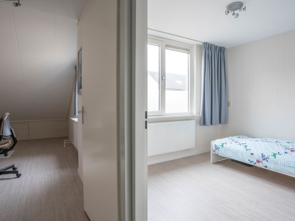 Fazant 63, Ridderkerk