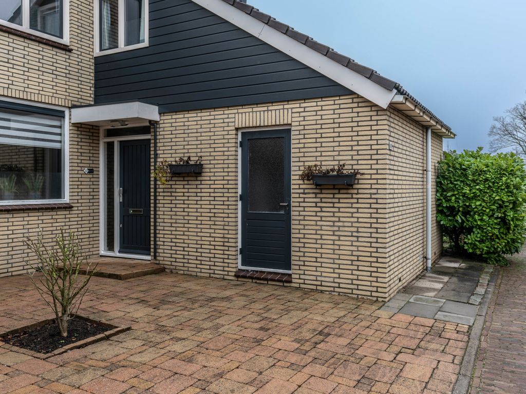 Fazant 63, Ridderkerk
