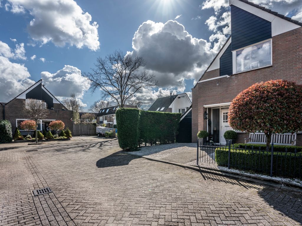 Rosmolen 160, RIDDERKERK