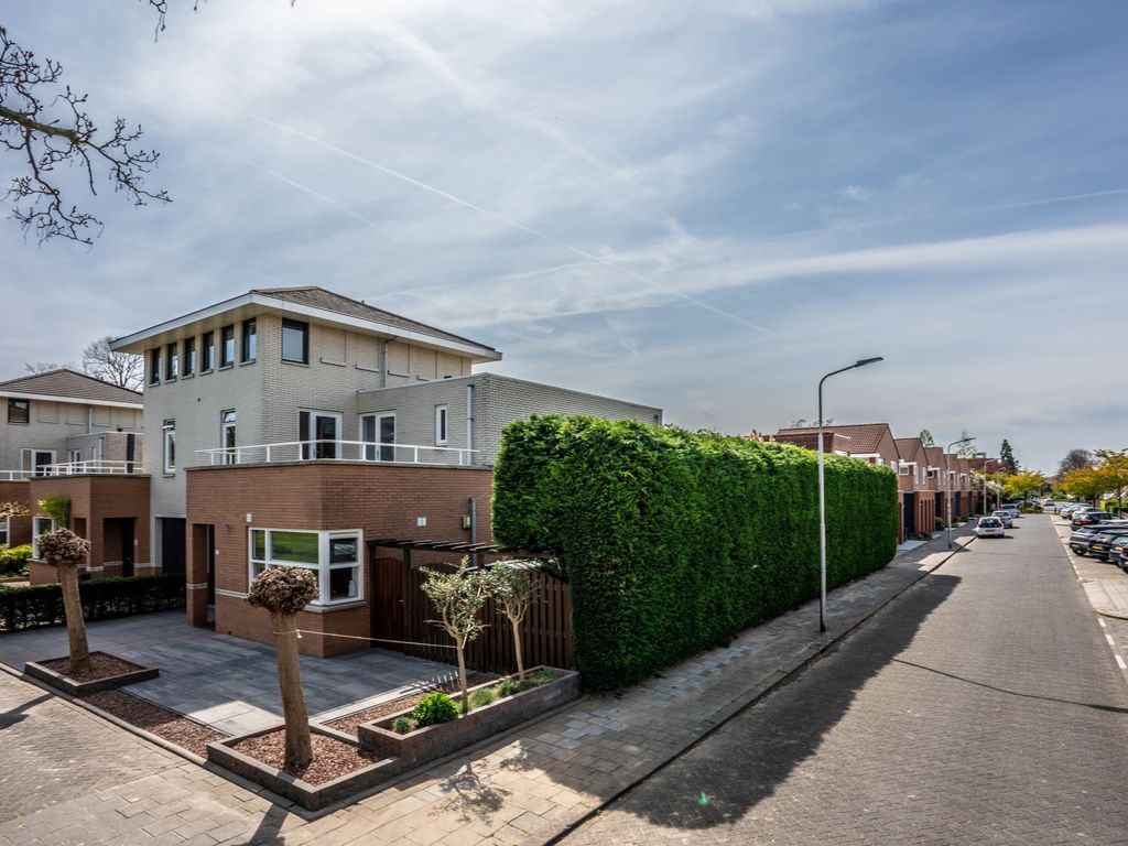 Churchillplein 15, RIDDERKERK