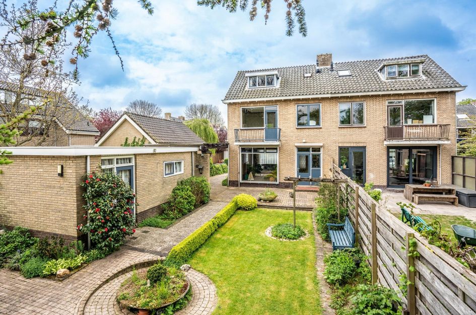 Mendelssohnstraat 2