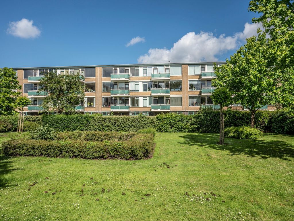 Van Anrooystraat 27, RIDDERKERK