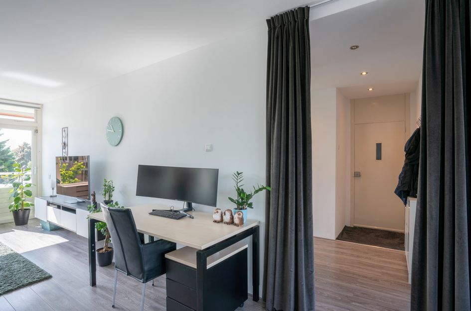 Van Anrooystraat 27