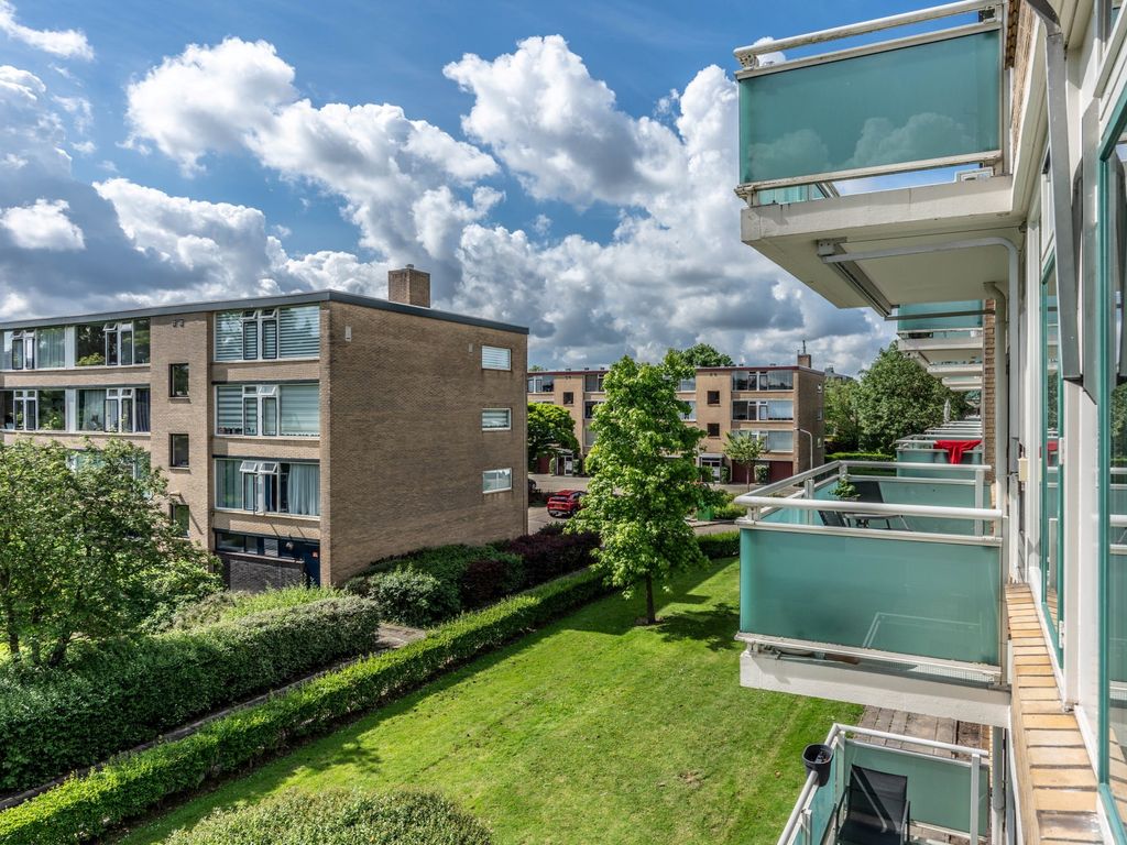 Van Anrooystraat 27, RIDDERKERK