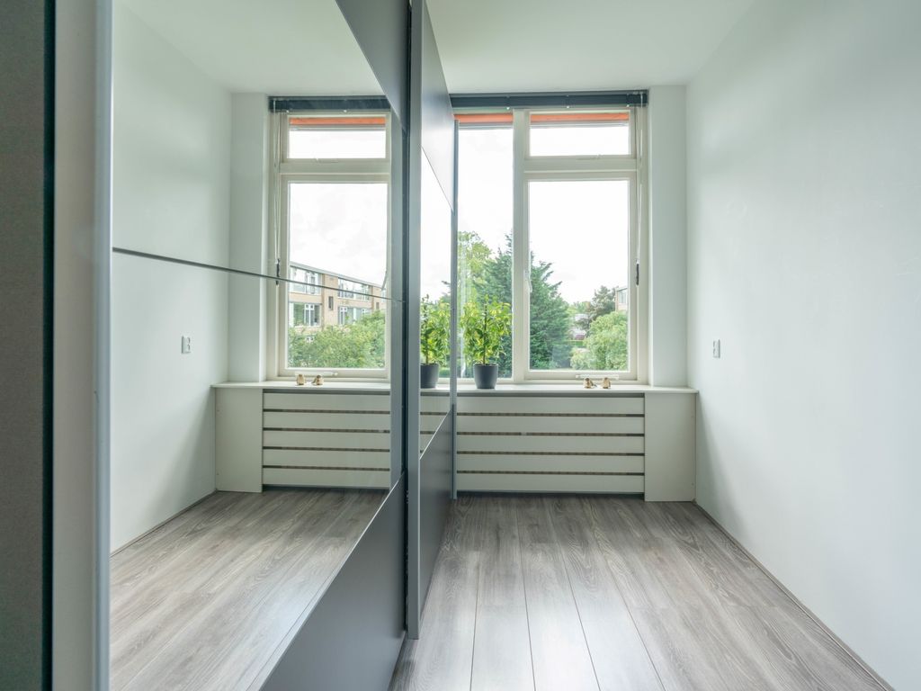 Van Anrooystraat 27, RIDDERKERK