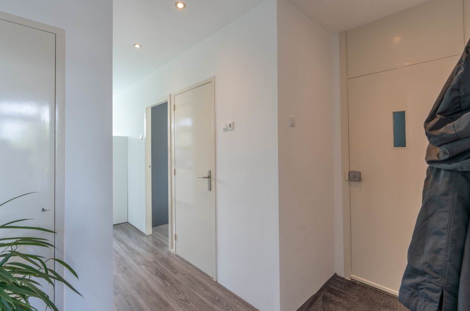Van Anrooystraat 27