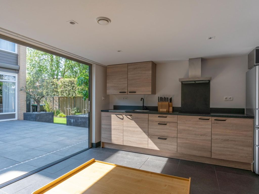 Bizetstraat 54, RIDDERKERK