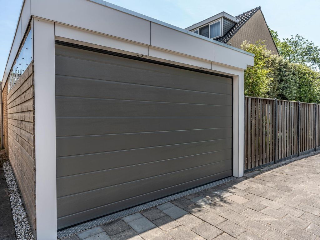 Bizetstraat 54, RIDDERKERK