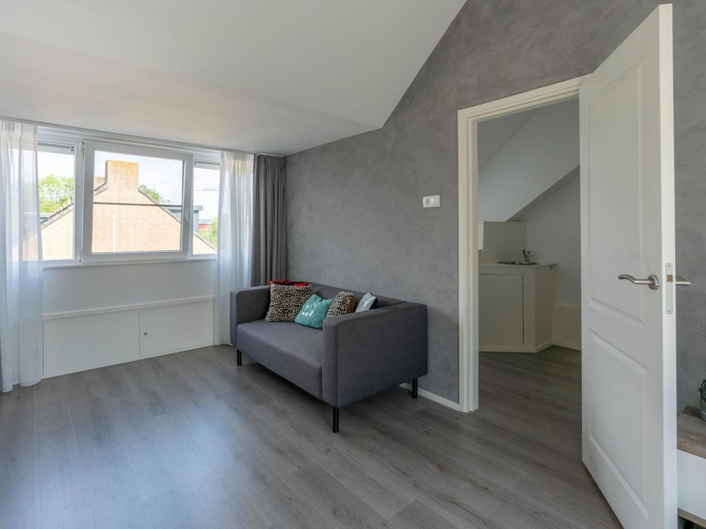 Bizetstraat 54, RIDDERKERK