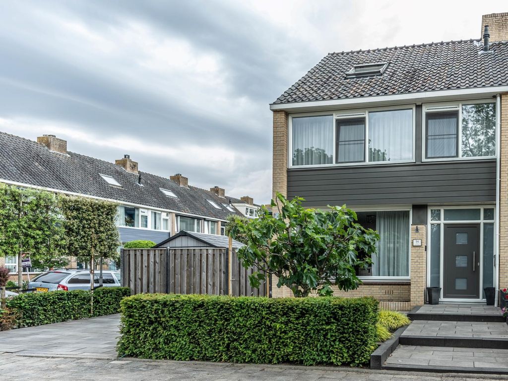 Bizetstraat 54, RIDDERKERK