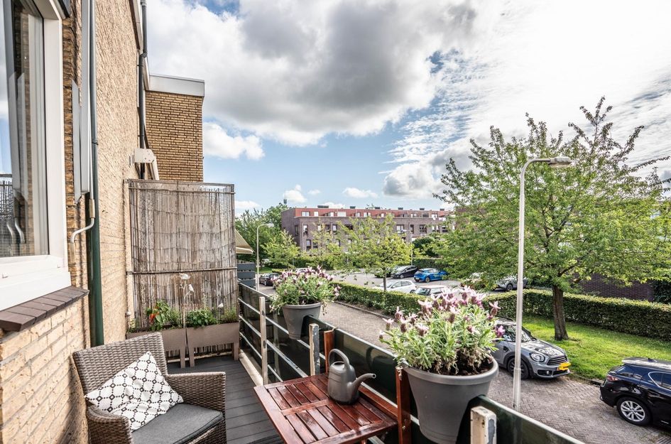 Oudaenstraat 28