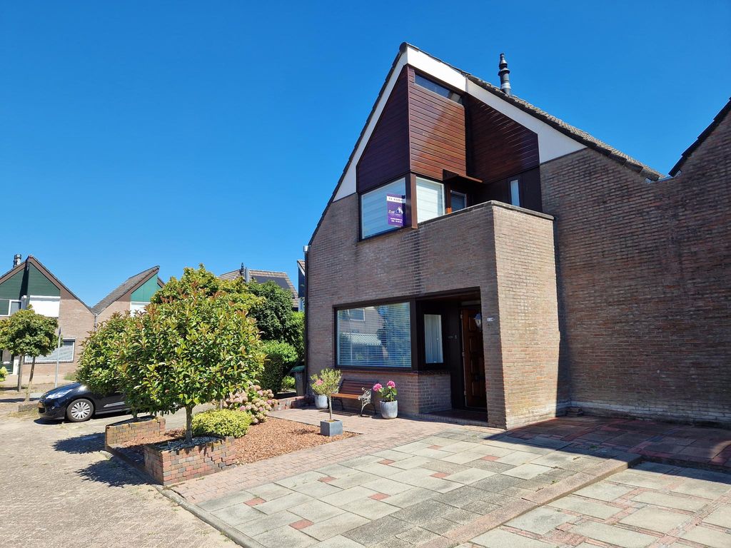 Rosmolen 118, RIDDERKERK