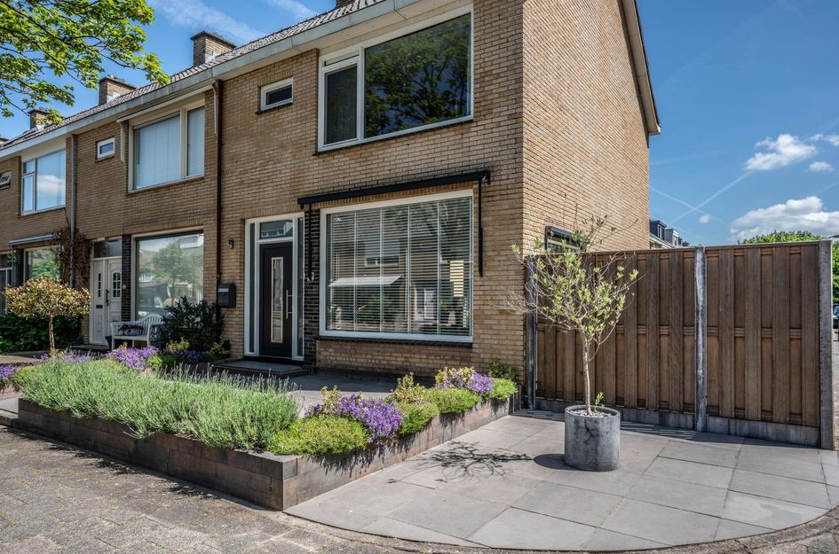 Leopoldstraat 49