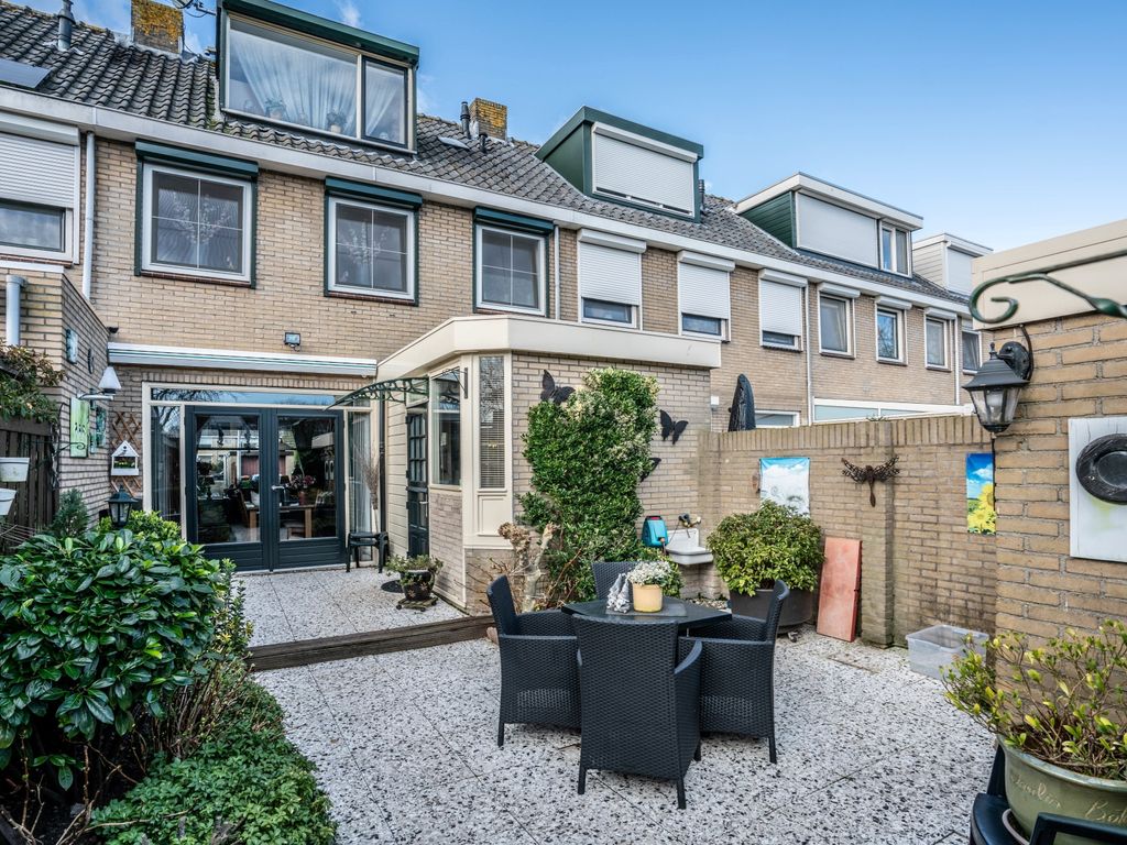 Marsmanstraat 11, Ridderkerk