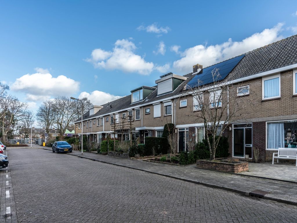 Marsmanstraat 11, Ridderkerk
